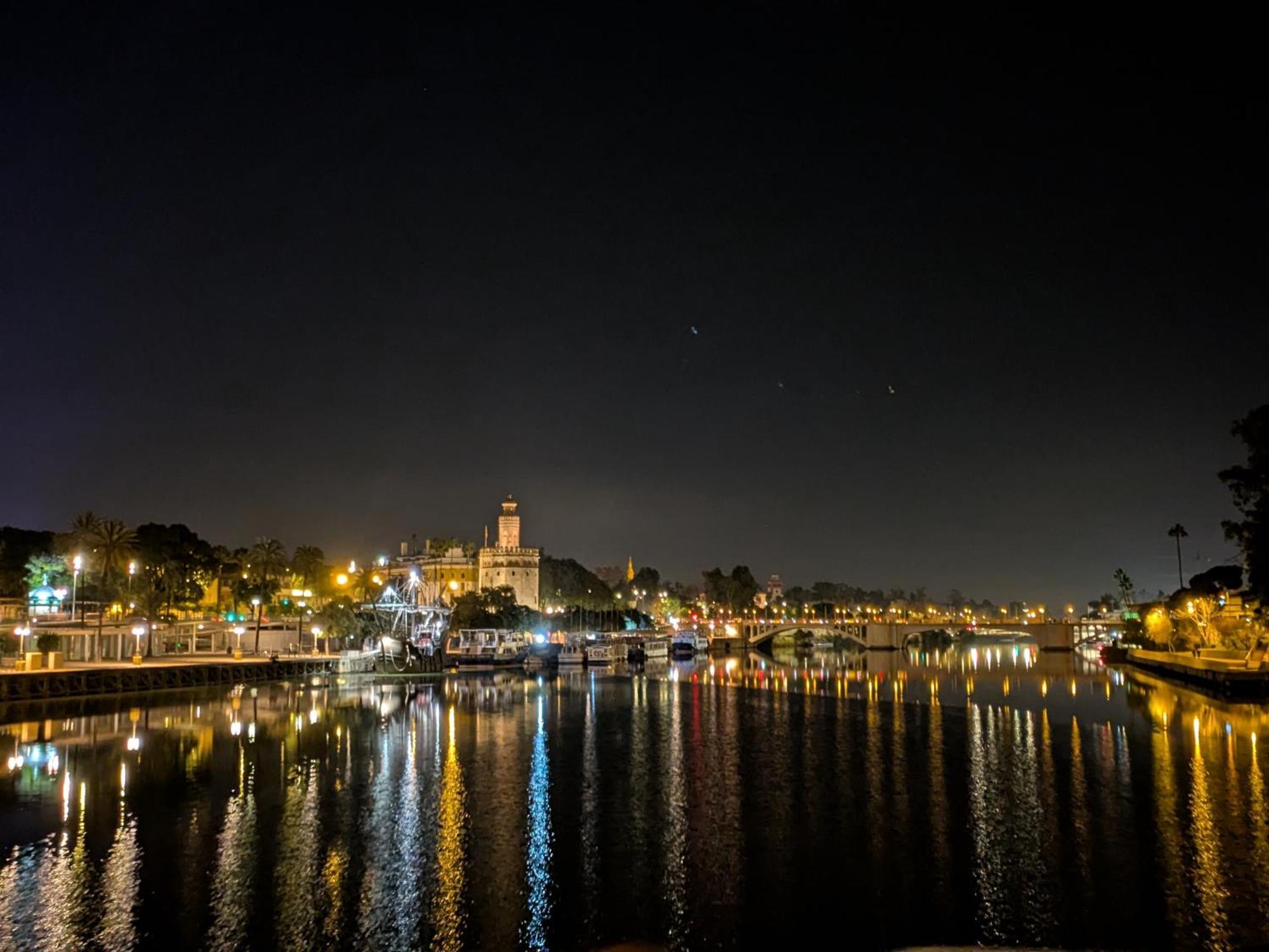 Sunterrace Loft-Triana'S Star, 10' From City Center! Apartment Seville